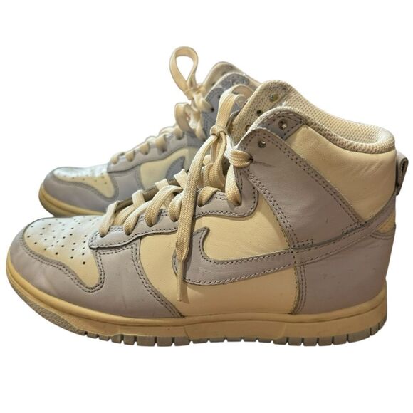 Nike Dunk High 'Football Grey' High-Top Sneakers in White and Gray - Picture 10 of 12